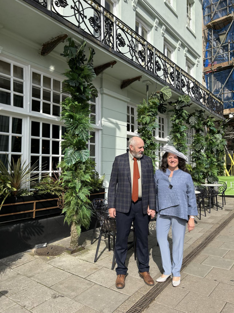 The Goats Go To Windsor! | Chuckling Goat