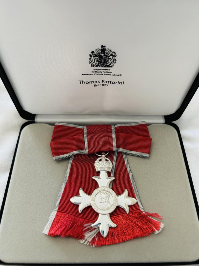 The Goats Go To Windsor! | Chuckling Goat