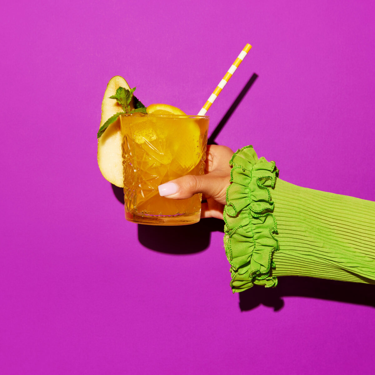 Collagen cocktail for summer skin